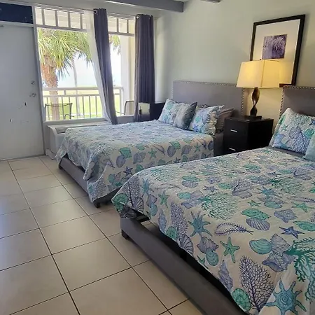 Manatee, Studio202, Beach Steps Away! Pool+Wifi Ruskin Exterior photo