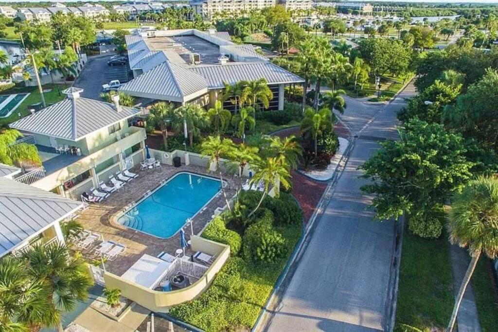 Apartment Little Harbor #202 Tampa Bay Fl Beach, Hot Tub, Pools Ruskin